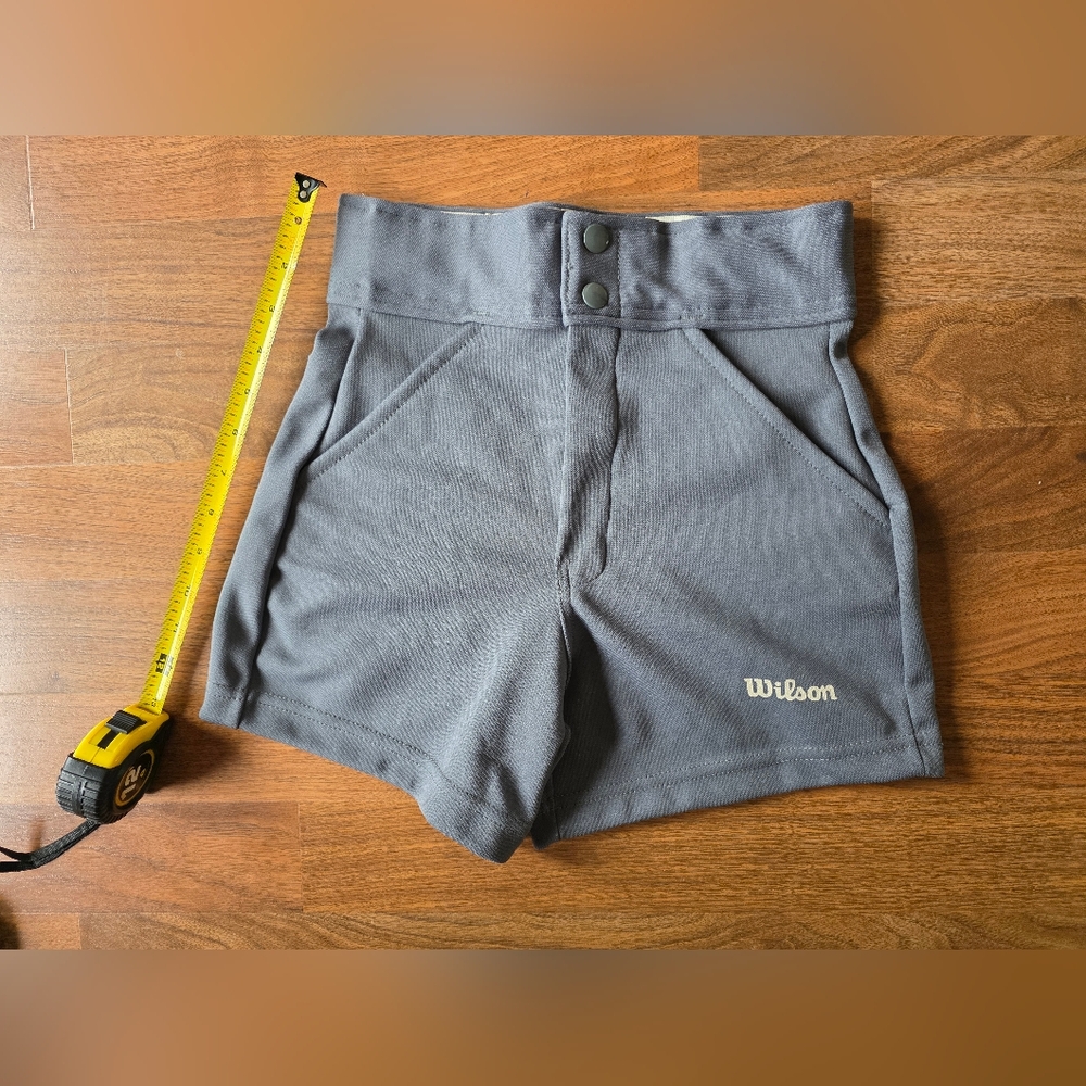 Vintage (Circa 1980s?) Wilson Women's Gray Shorts